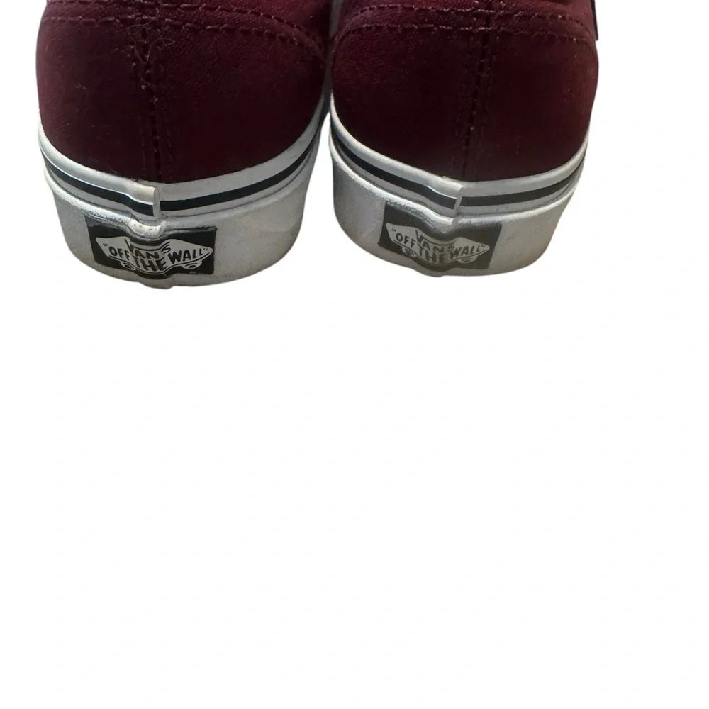REDUCED🎈Vans Classic Sneakers